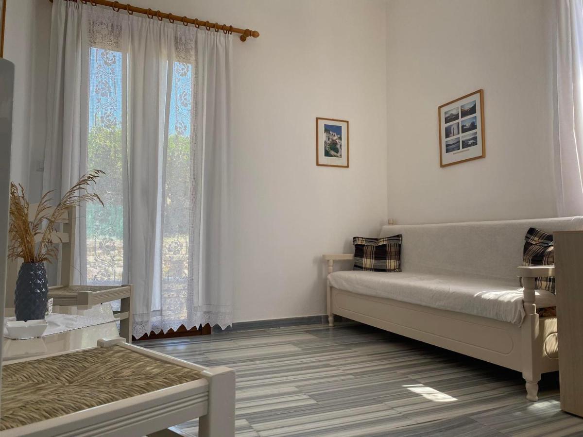 Stelios Zalonis Apartments Tinos Exterior photo