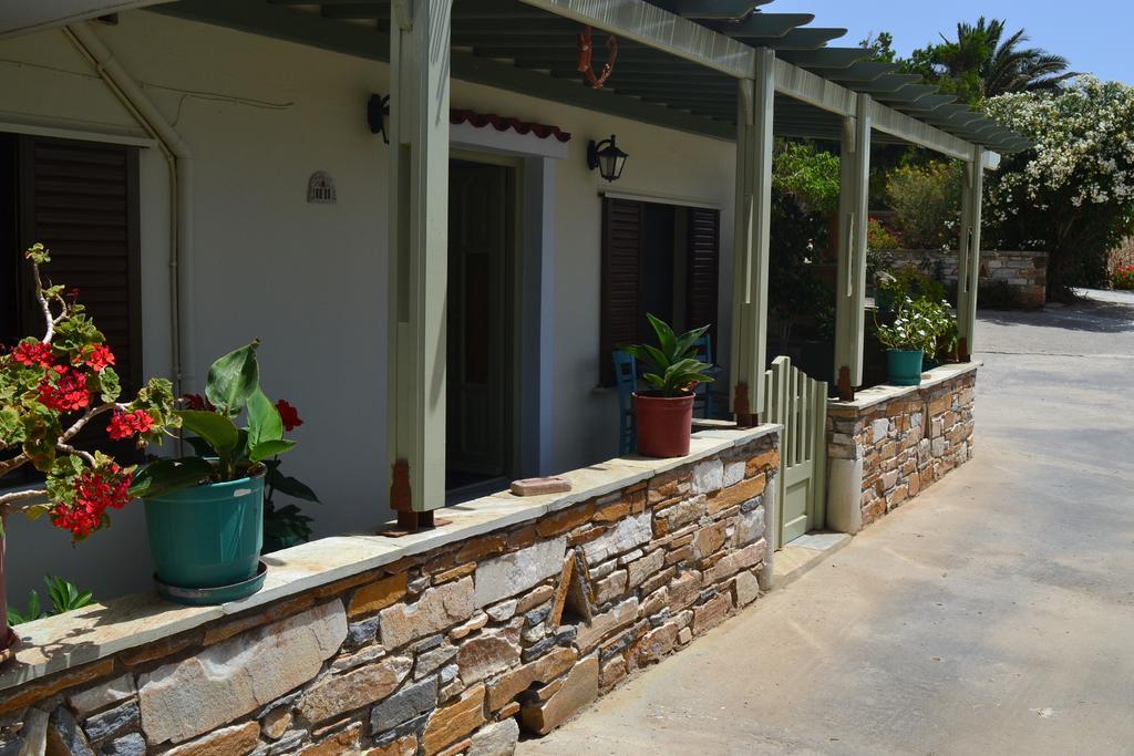 Stelios Zalonis Apartments Tinos Exterior photo