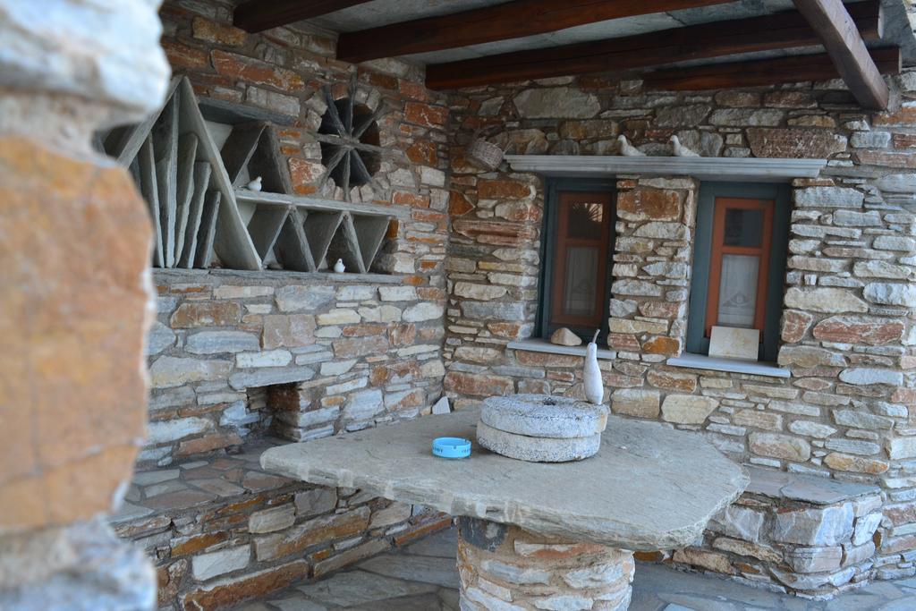 Stelios Zalonis Apartments Tinos Exterior photo