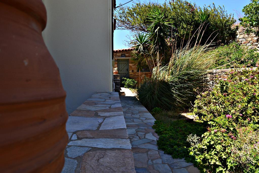 Stelios Zalonis Apartments Tinos Exterior photo